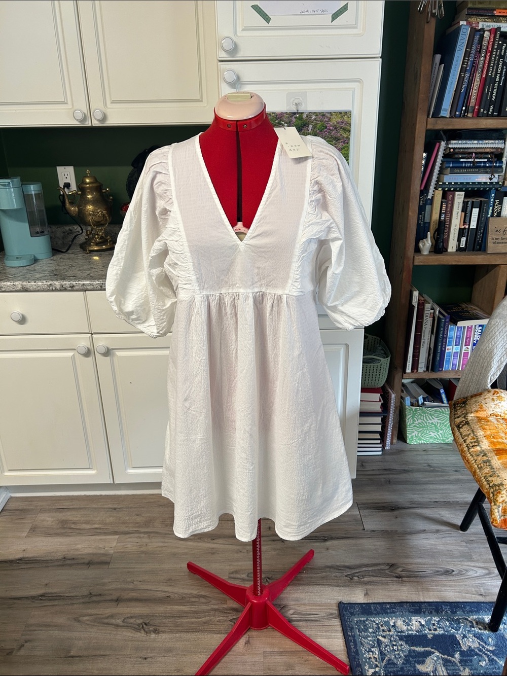 NWT Puff Sleeve Mini Dress